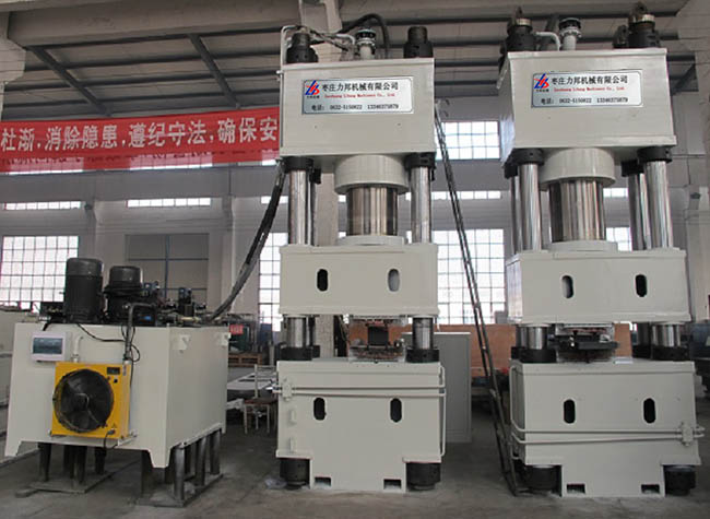 香蕉影视成人网站橡塑行业用粉末成型液压机