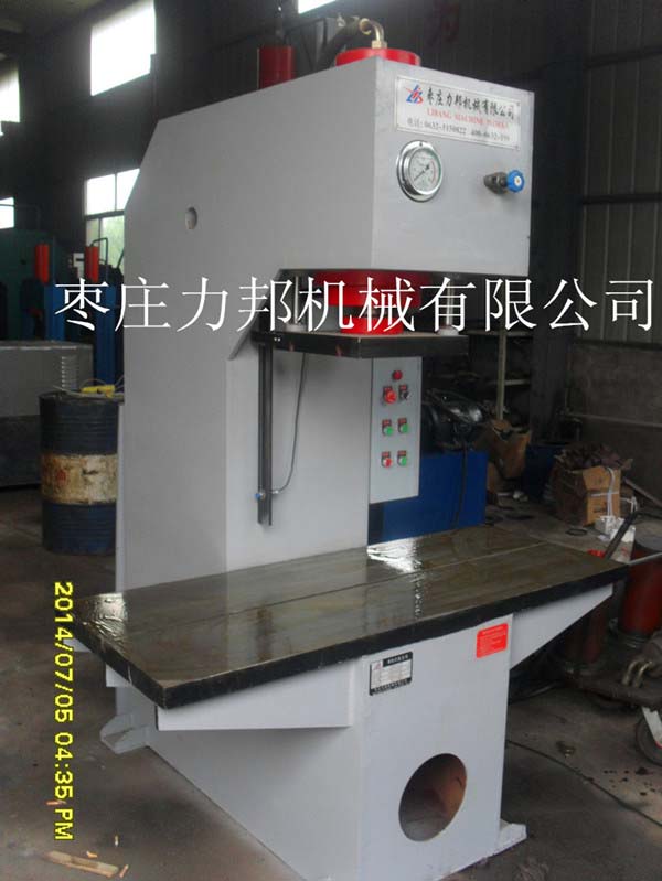 香蕉影视成人网站机械20t手动校直机侧面展示