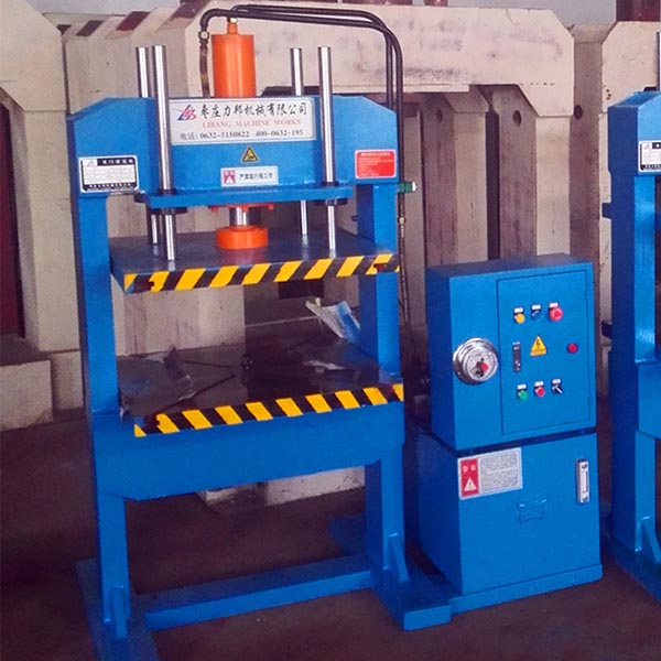 枣庄香蕉影视成人网站10吨龙门液压机车间拍摄图