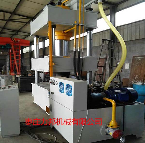 500吨香蕉成人电影实物图