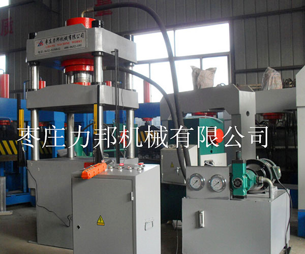 80吨三梁香蕉成人电影实物图