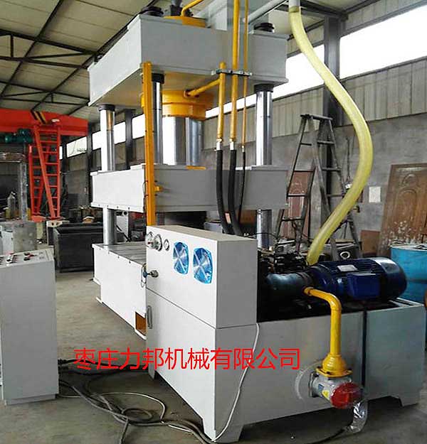 500吨香蕉成人电影实物图